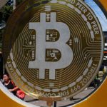 Bitcoin cae a un bajo día de 11 días en medio de la venta de tecnología