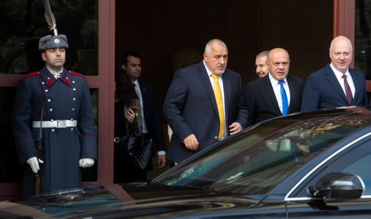 Borisov inicia conversaciones de gobierno con socios del PPE, partidos prorrusos y populistas - Euractiv