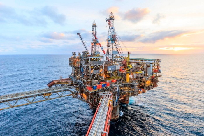 Plataforma Beryl Alpha de Apache en el Mar del Norte, cerca de Escocia