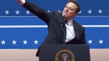 Elon Musk parece dar el saludo nazi a los fanáticos de Trump en la toma de posesión