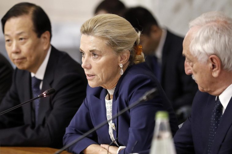 Ex jefe de inteligencia italiana se convertirá en el asesor diplomático de Von Le Leyen - Euractiv