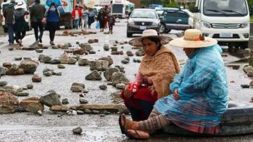 Bloqueos de carreteras impulsados ​​por el expresidente Evo Morales generan pérdidas por 3.000 millones de dólares