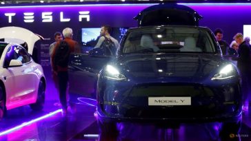 Las entregas anuales de Tesla caen por primera vez porque los incentivos no logran aumentar la demanda