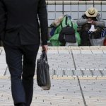 Los salarios reales en Japón caen en noviembre por cuarto mes consecutivo debido al peso de la inflación