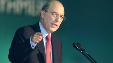 Muere a los 88 años el ex primer ministro Costas Simitis que metió a Grecia en la eurozona - Euractiv