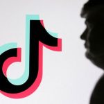 Trump firma orden de TikTok que retrasa la prohibición de la aplicación