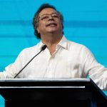 El presidente colombiano Gustavo Petro habla durante la cumbre sobre biodiversidad COP16 en Cali, Colombia, el 29 de octubre de 2024.