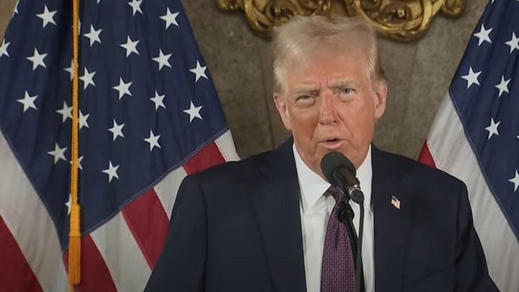 Trump intentó realizar una conferencia de prensa y fue un desastre total