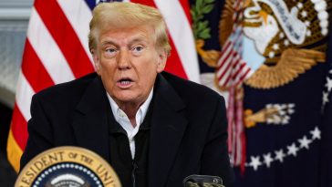 Trump recomienda terminar con FEMA antes de la visita al sitio de incendios de California