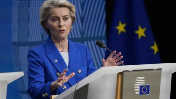 Von der Leyen estuvo hospitalizada alrededor de una semana por neumonía - Euractiv