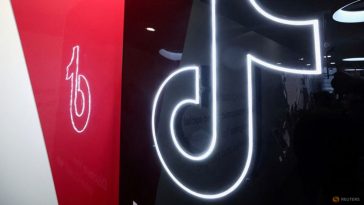 ¿Me están censurando? Algunos usuarios estadounidenses de TikTok dicen que la aplicación se siente diferente después de que se levantó la prohibición