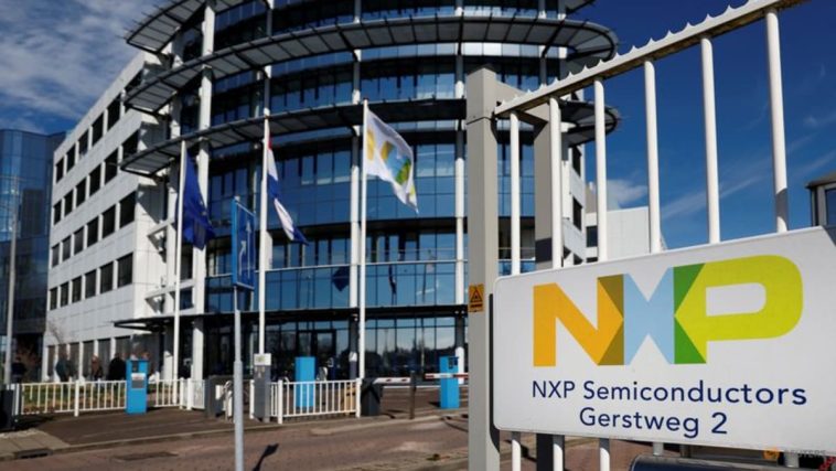 El fabricante de chips NXP pronostica ingresos de primer trimestre en la demanda suave