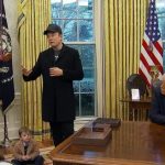 Elon Musk se une a Pres. Trump en la Oficina Oval para hablar con prensa