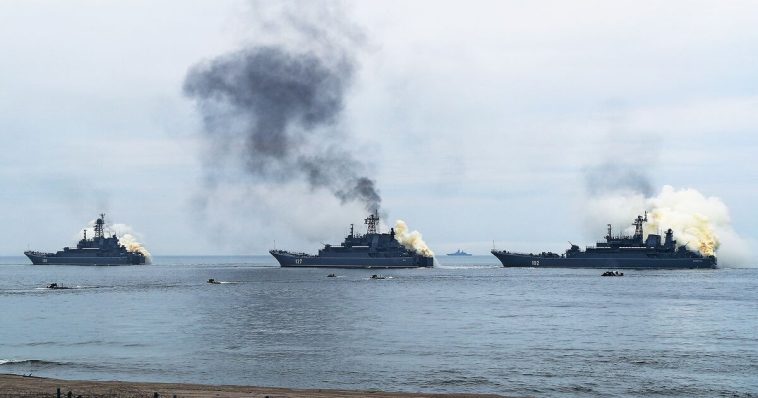 SVR: Kiev y la OTAN están preparando una provocación con una demolición del barco por las minas rusas en el Báltico