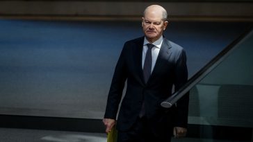 Scholz de Alemania recurre a las acusaciones de racismo - Euractiv