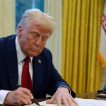 Trump actualizó el registro por el número de decretos adoptados